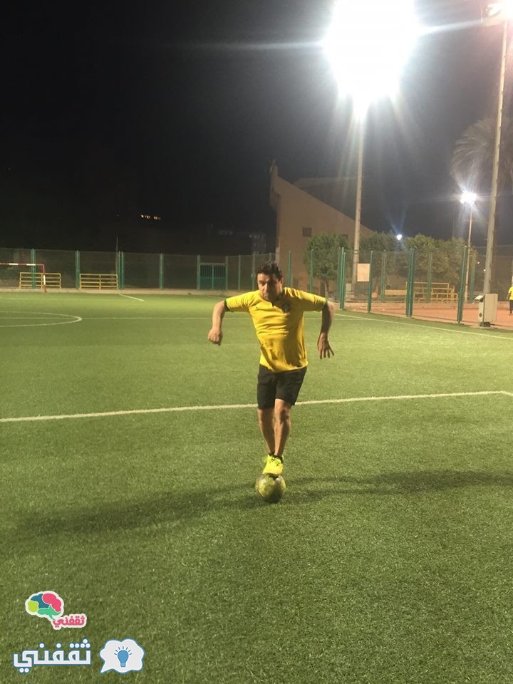 بالصور خالد الغندور يسخر من وقفة رمضان صبحي علي الكرة