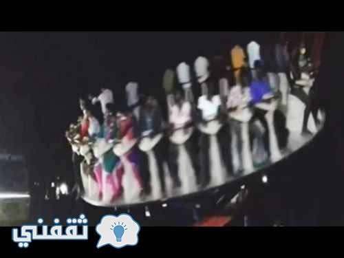 فيديو مرعب | لن تصدق سقوط مميت لـ 20 شخصا من لعبة بالملاهي