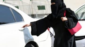 حكم قيادة المرأة للسيارة بعد صدور الأوامر الملكية باستخراج رخصة القيادة للنساء
