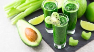 العصير الأخضر لخسارة الوزن في شهر واحد فقط