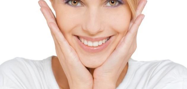وصفات طبيعية لنفخ الخدود