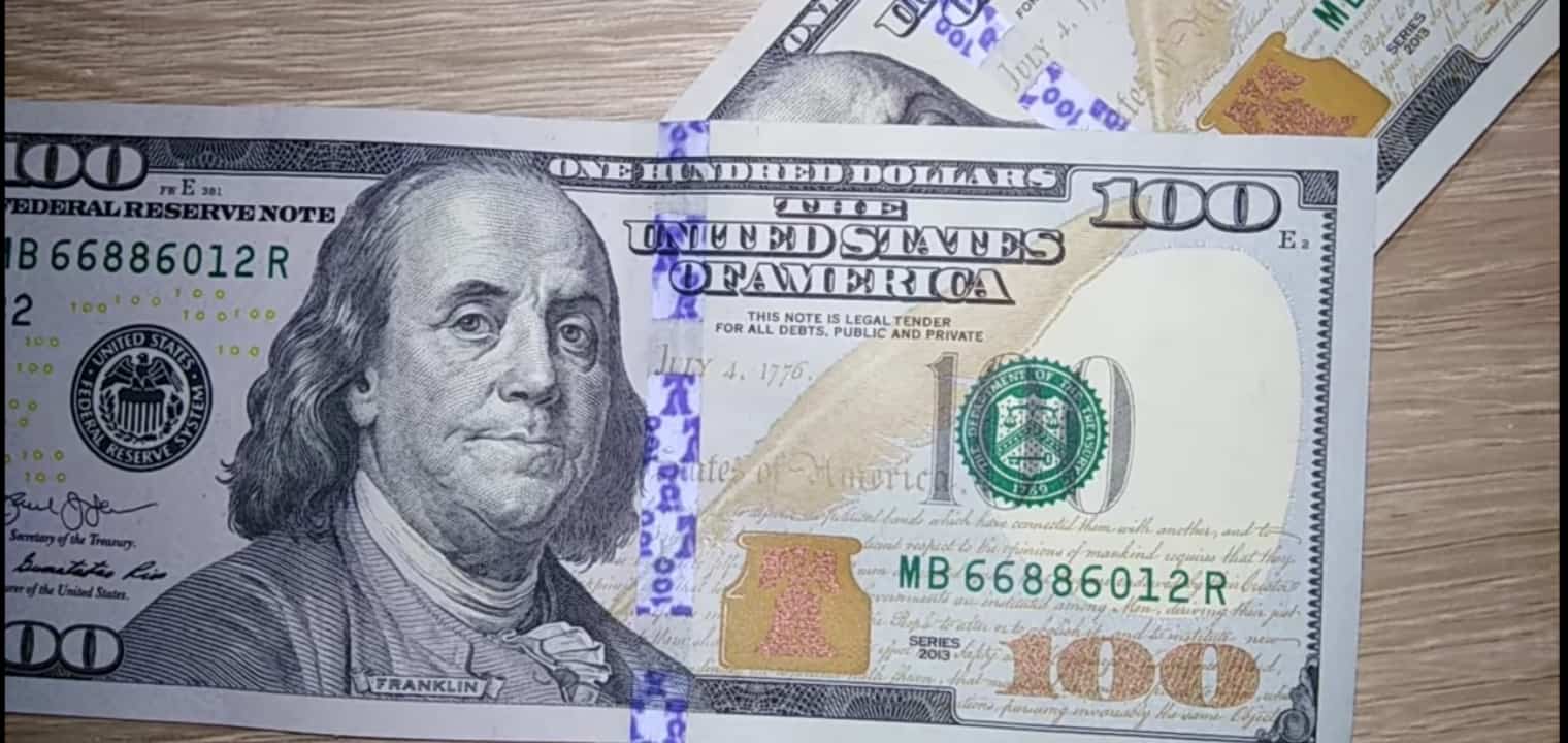 معلومات غربية عن الدولار العملة الأمريكية وعلاقتها بنقل الأمراض