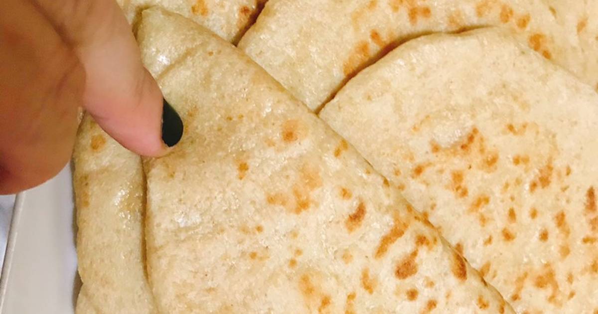 طريقة عمل خبز الصاج السعودي الرقيق في المنزل بخطوات بسيطة