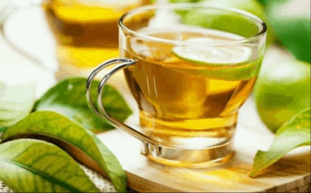 الشاي الاخضر