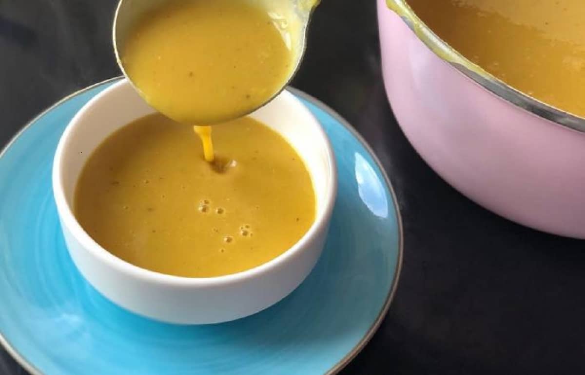 شوربة العدس