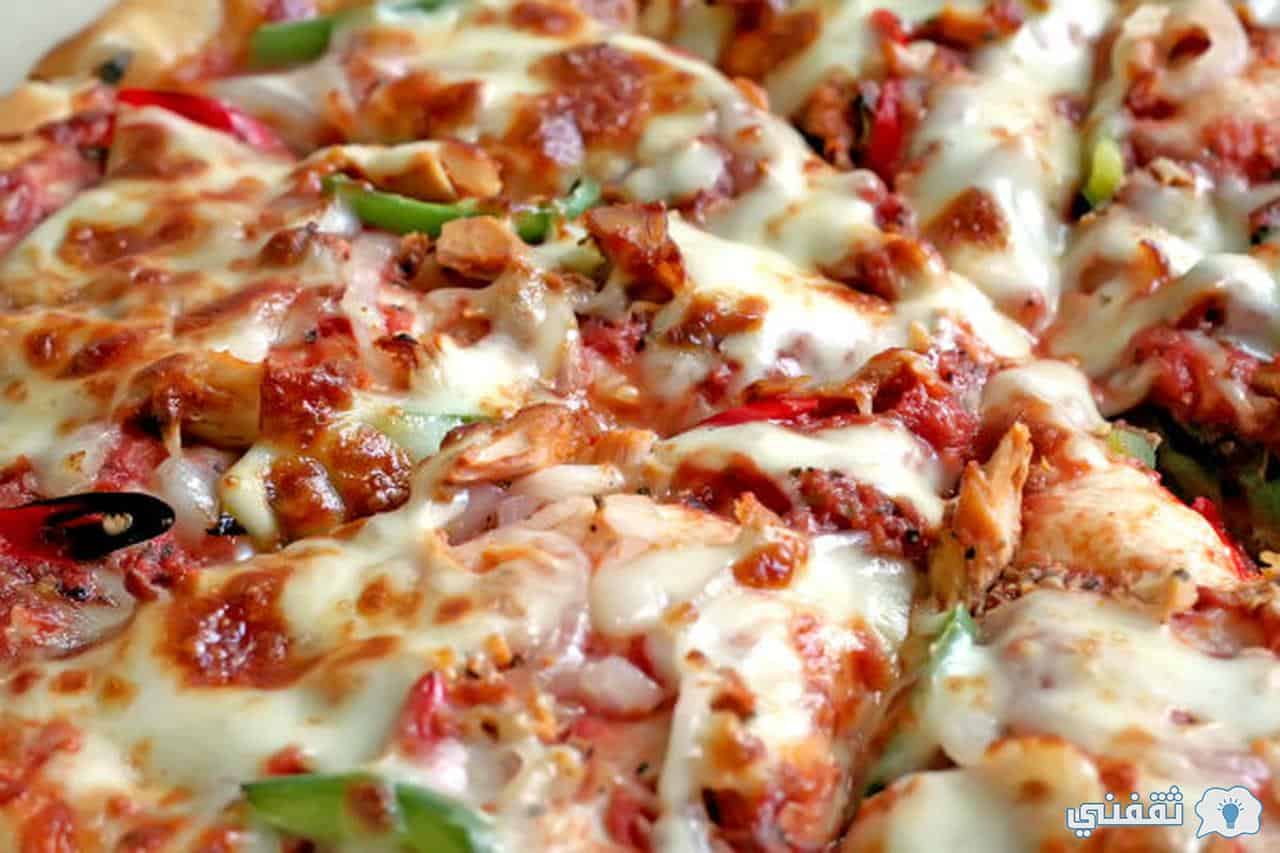 طريقة عمل البيتزا السهلة البسيطة بعجينة هشة وجميلة جداً وطعم تحفة