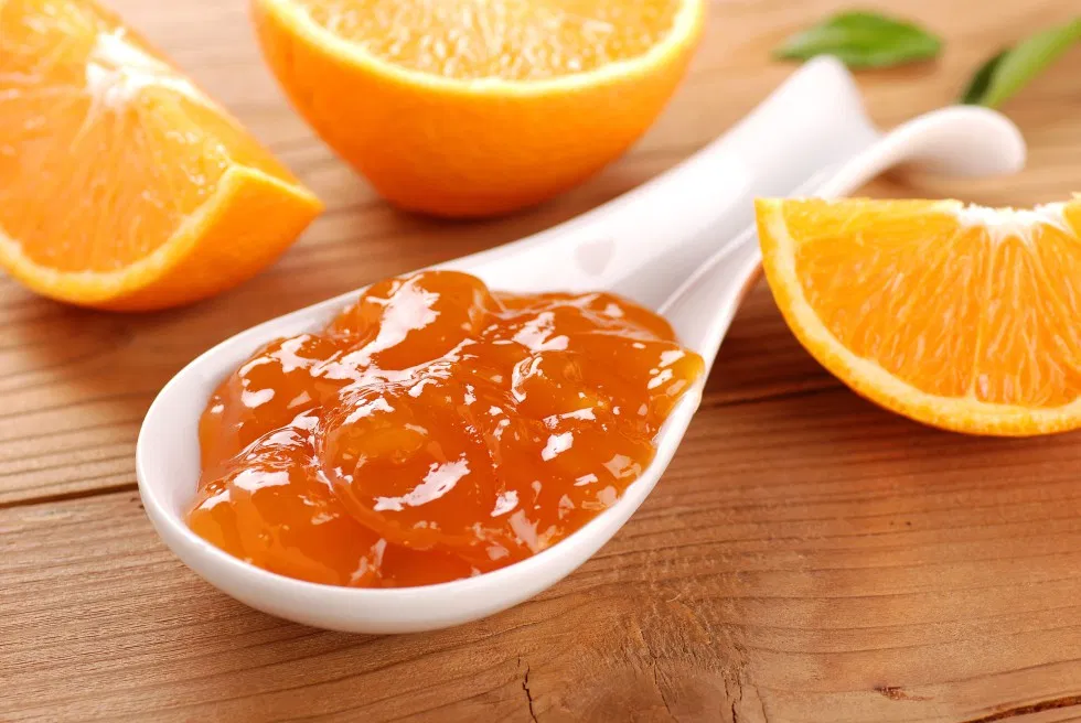 مربي قشر البرتقال اللذيذة بطريقة سهلة