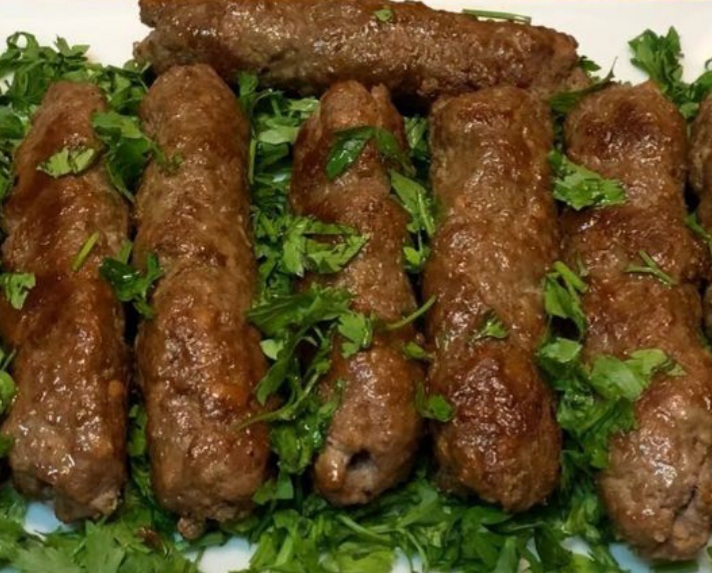 الكفتة المشوية اعمليها في البيت بكل سهولة مثل الجاهزة ثقفني