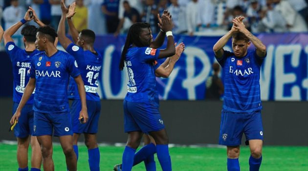 موعد مباراة الهلال وضمك اليوم