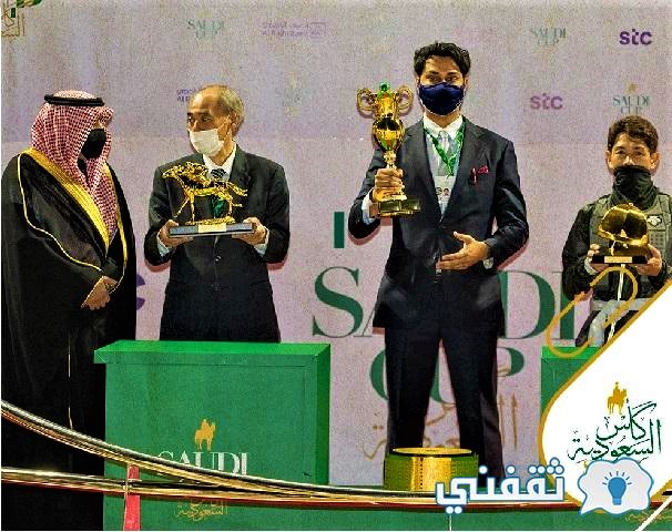 ولي العهد السعودي يتوج فوز الجواد مشرف