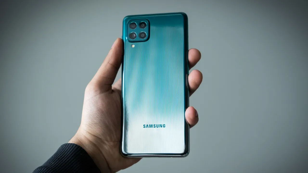 عيوب هاتف Samsung Galaxy F62