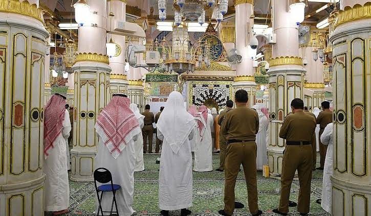 العمل في المسجد النبوي بشهر رمضان