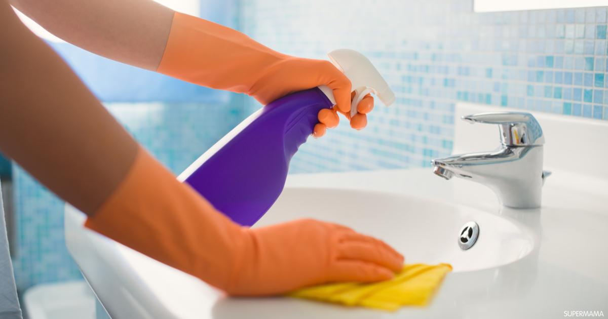 اختراع جهنمي في تنظيف التوليت من التكلسات والترسبات