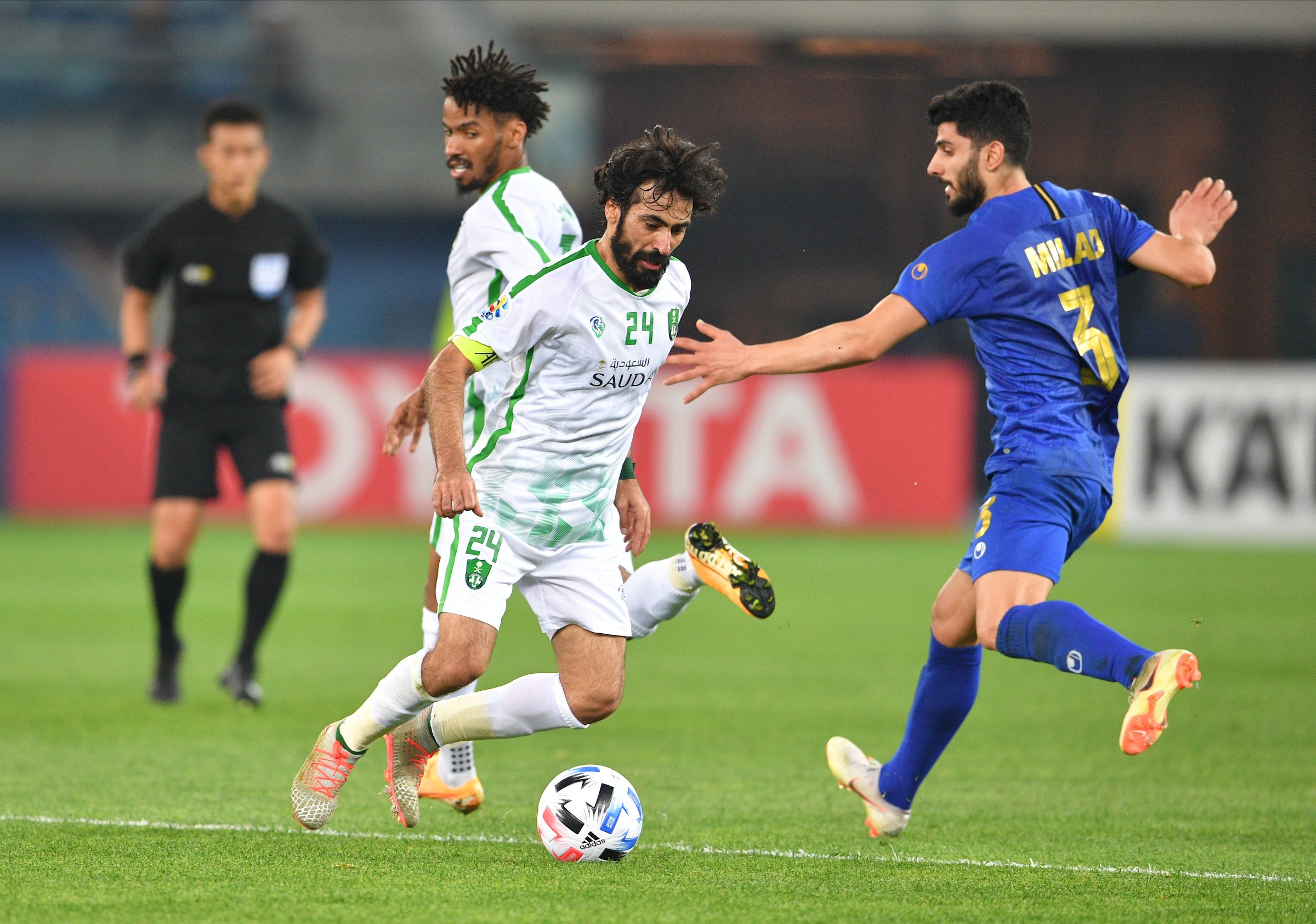 موعد مباراة الأهلي واستقلال طهران