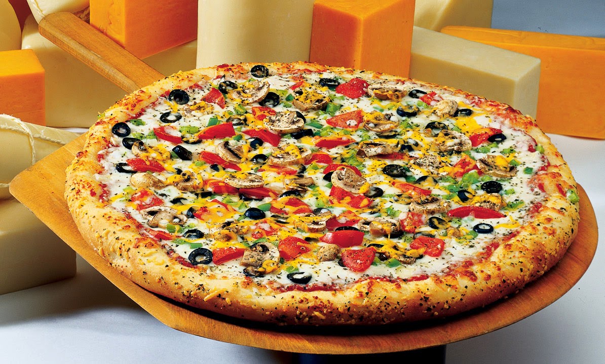 طريقة عمل البيتزا الايطالي والطعم حكاية بالمنزل
