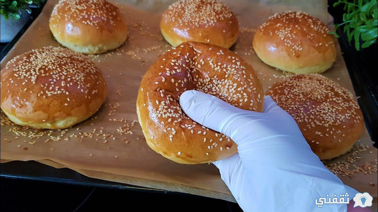 طريقة-عمل-خبز-البرجر-بكل-سهولة-بعجينة-قطنية-هشة-وبألذ-الوصفات-مثل-المخابز