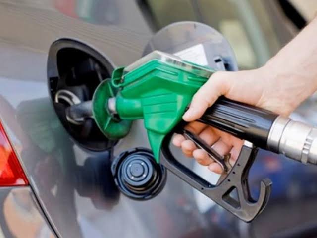 معلنُة اسعار البنزين فى السعودية لشهر يونيو 2021 بعد تحديثات ارامكو لبيان سعر بنزين 91 وبنزين 95