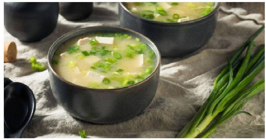 شوربة الميسو اليابانية