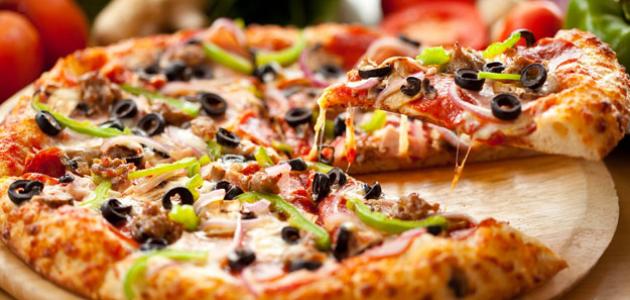 طريقة عمل عجينة البيتزا الإيطالية