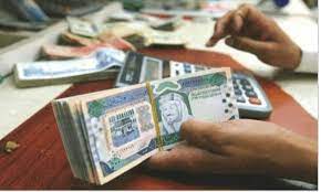 ارتفاع الحد الأدني للأجور في السعودية