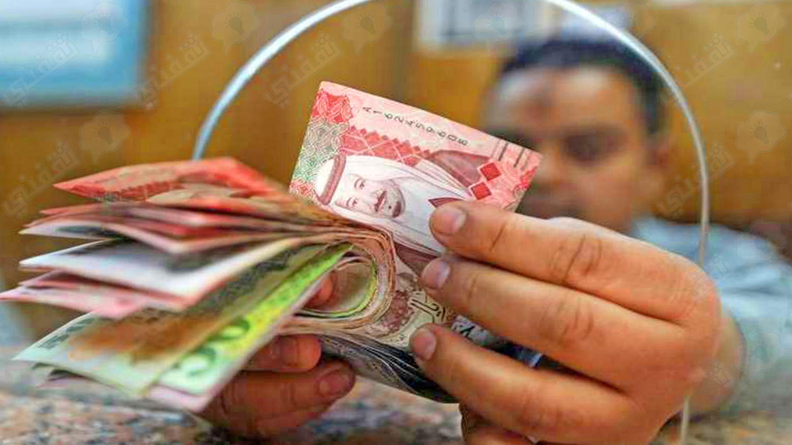 قرض شخصي سريع بدون كفيل من بنك الرياض 300 ألف ريال من غير تحويل راتب.jpg