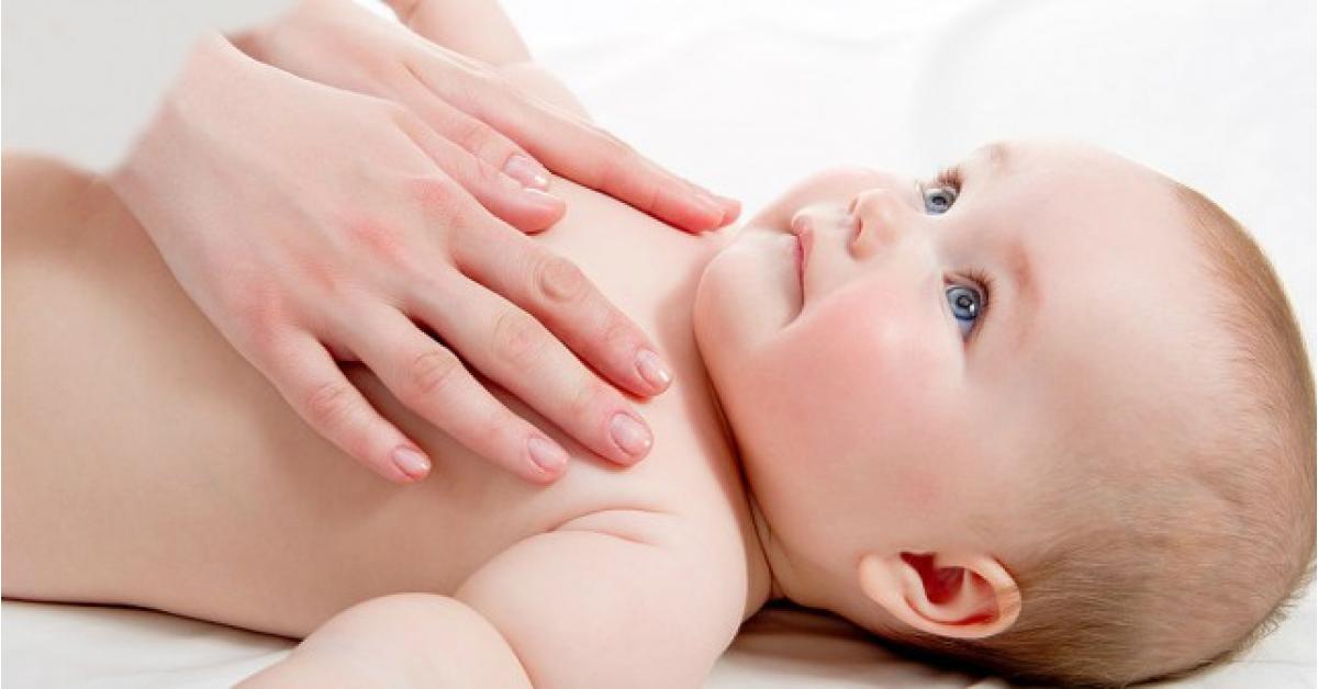 أبرز أعراض الارتجاع الصامت عند الرضع