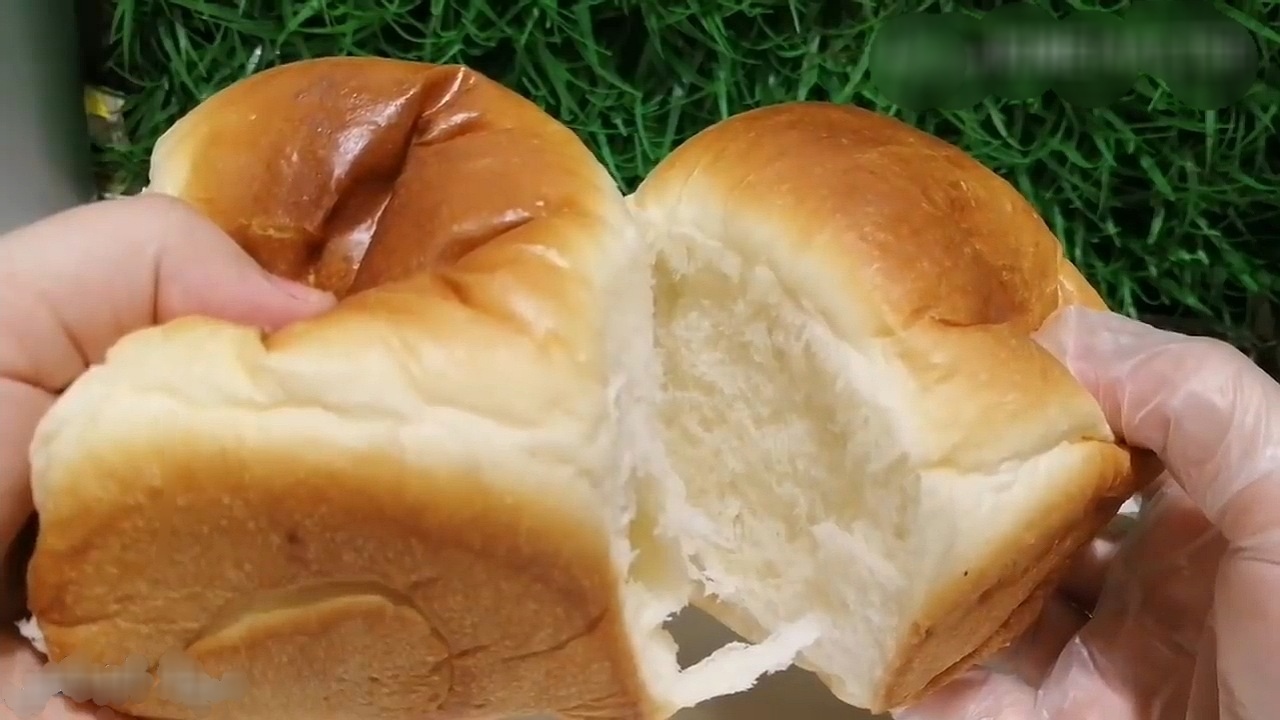 طريقة عمل خبز الحليب بالعجينة اليابانية