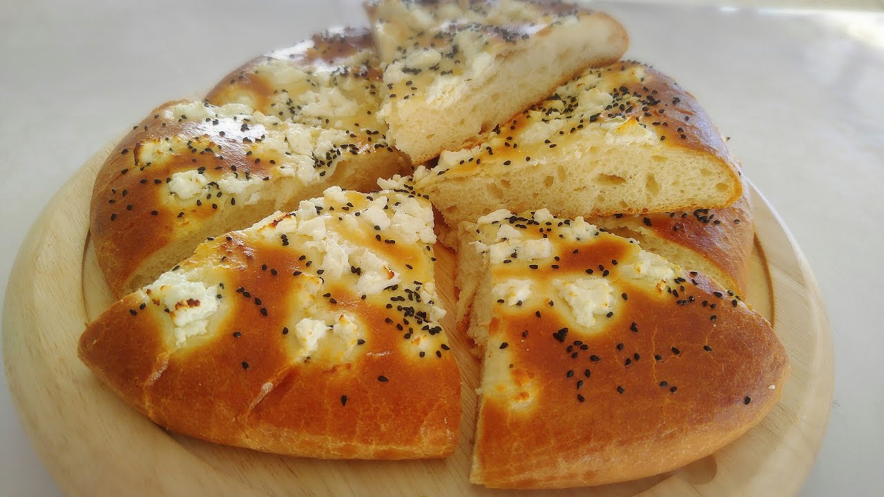 طريقة عمل الخبز التركي بالجبن