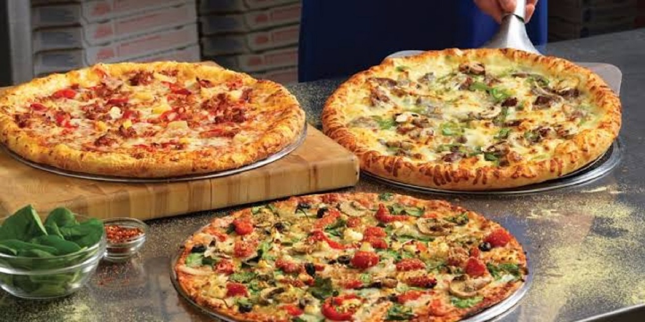 اسرار عجينة البيتزا الايطالية الأصلية مظبوطة وناجحة 100% عجينة سحرية قطنية لأنواع البيتزا