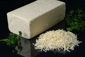 الجبن الموتزاريلا