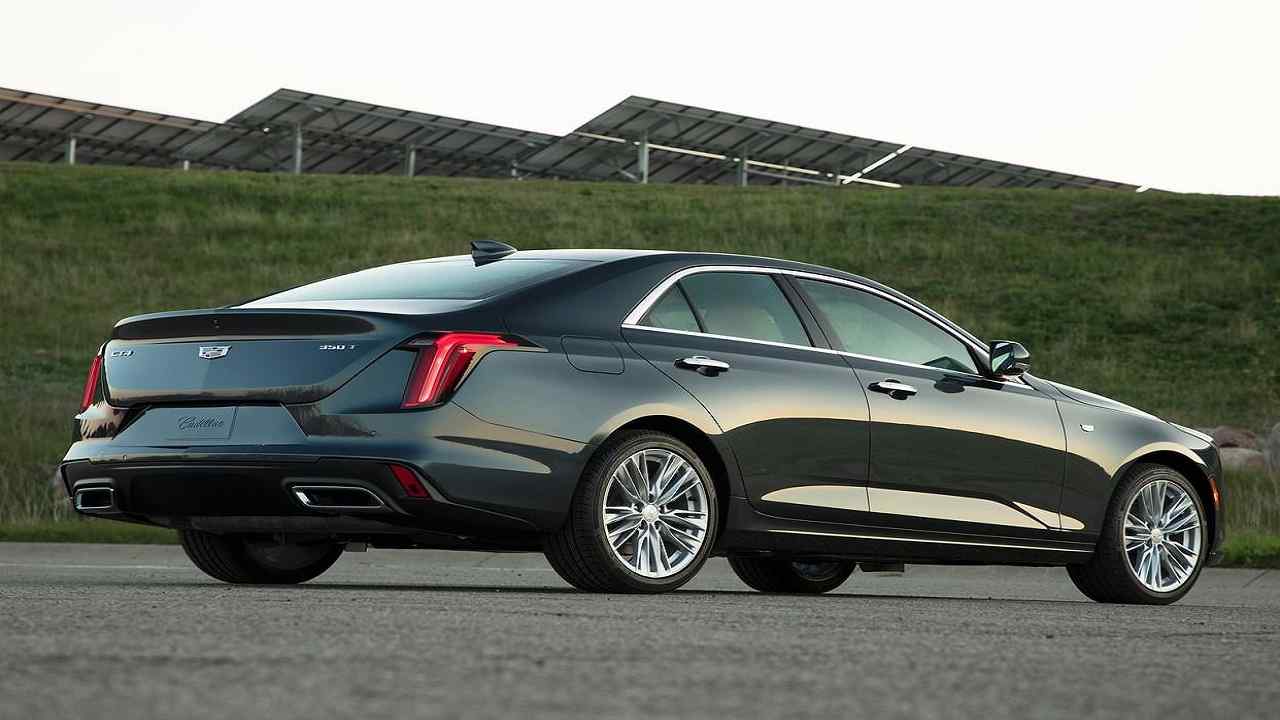 سعر ومواصفات كاديلاك CT4 2021 سيدان فاخرة Cadillac Arabia في مختلف البلدان