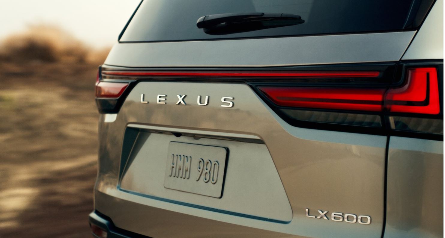 مواصفات سيارة لكزس LX600 الجديدة وسعرها