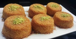 طاجن الكنافة بالقشطة