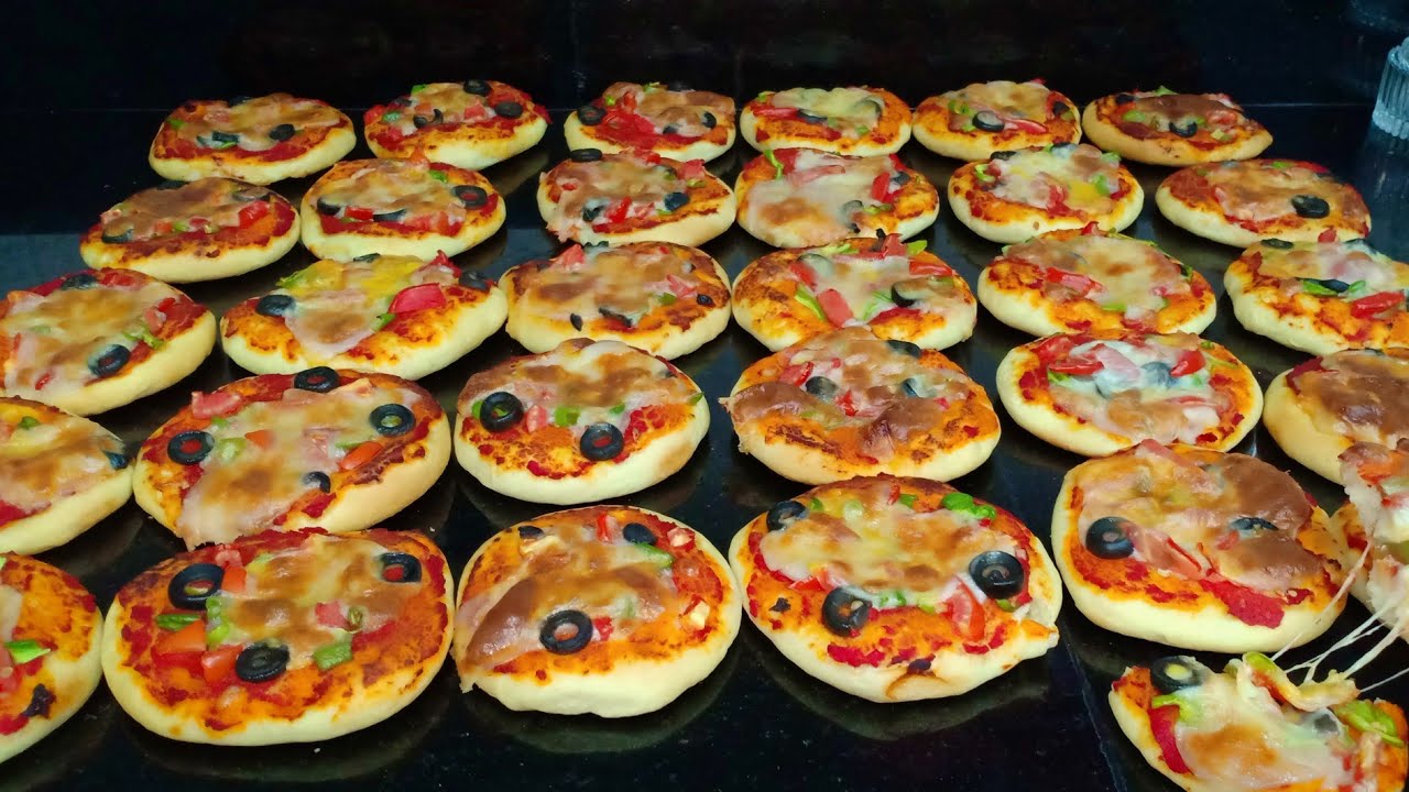 طريقة تحضير الميني بيتزا