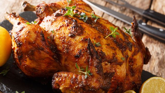 طريقة عمل دجاج الشواية في المنزل مثل المطاعم وسر خلطة التتبيلة