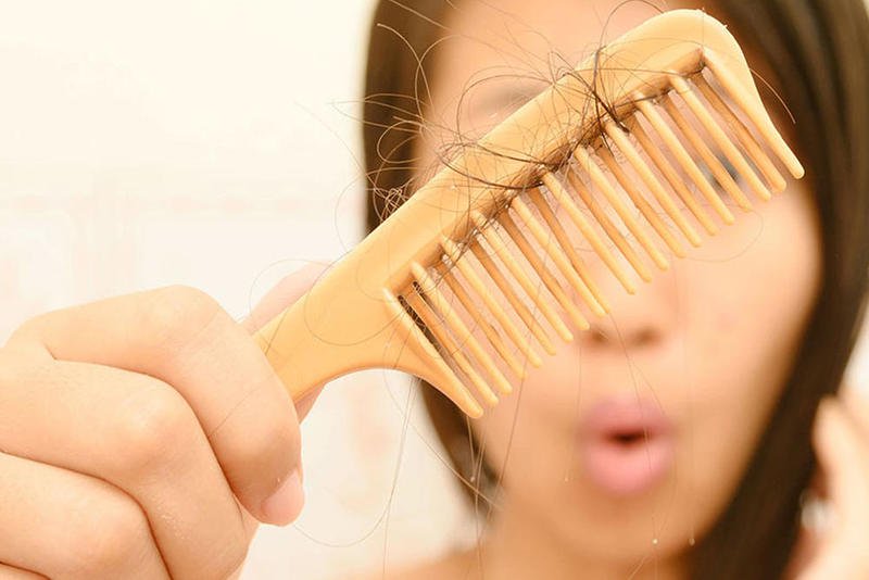 خلطات طبيعية لعلاج تساقط الشعر وتقويته من الجذور