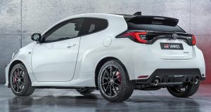 مواصفات toyota yaris 2022