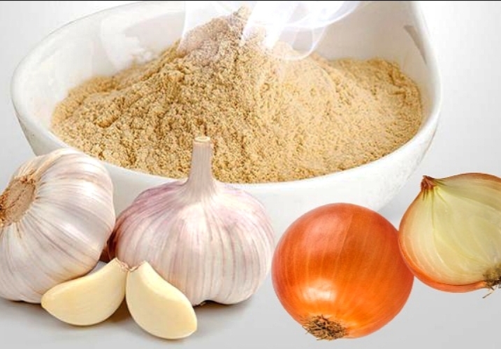 تحضير الثوم والبصل البودرة المنزلي بطريقة سهلة وبنكهة قوية