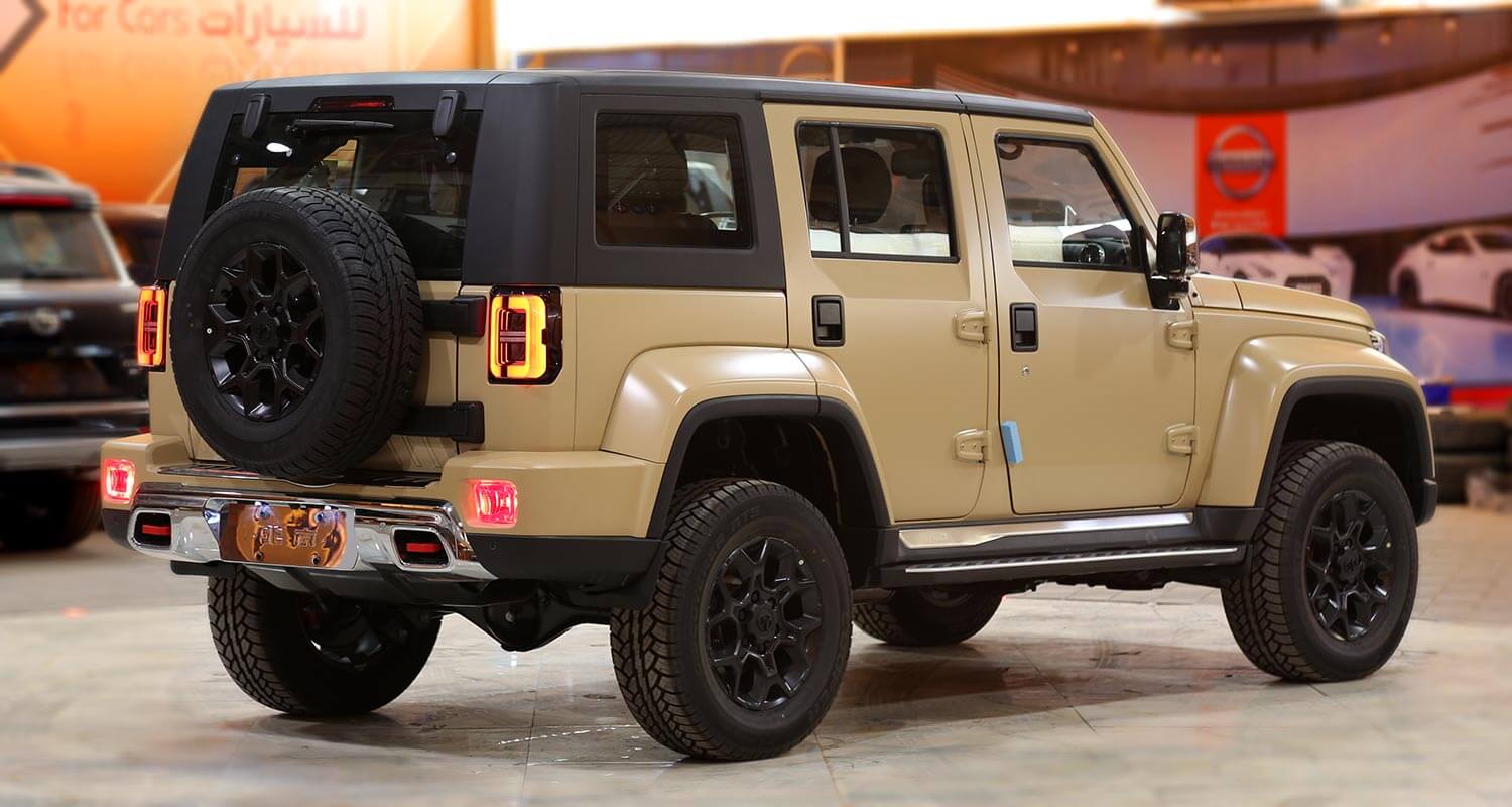 وحش الطريق بايك bj40 2022 السيارة الجديدة في الأسواق السعودية سيارة الدفع الرباعى
