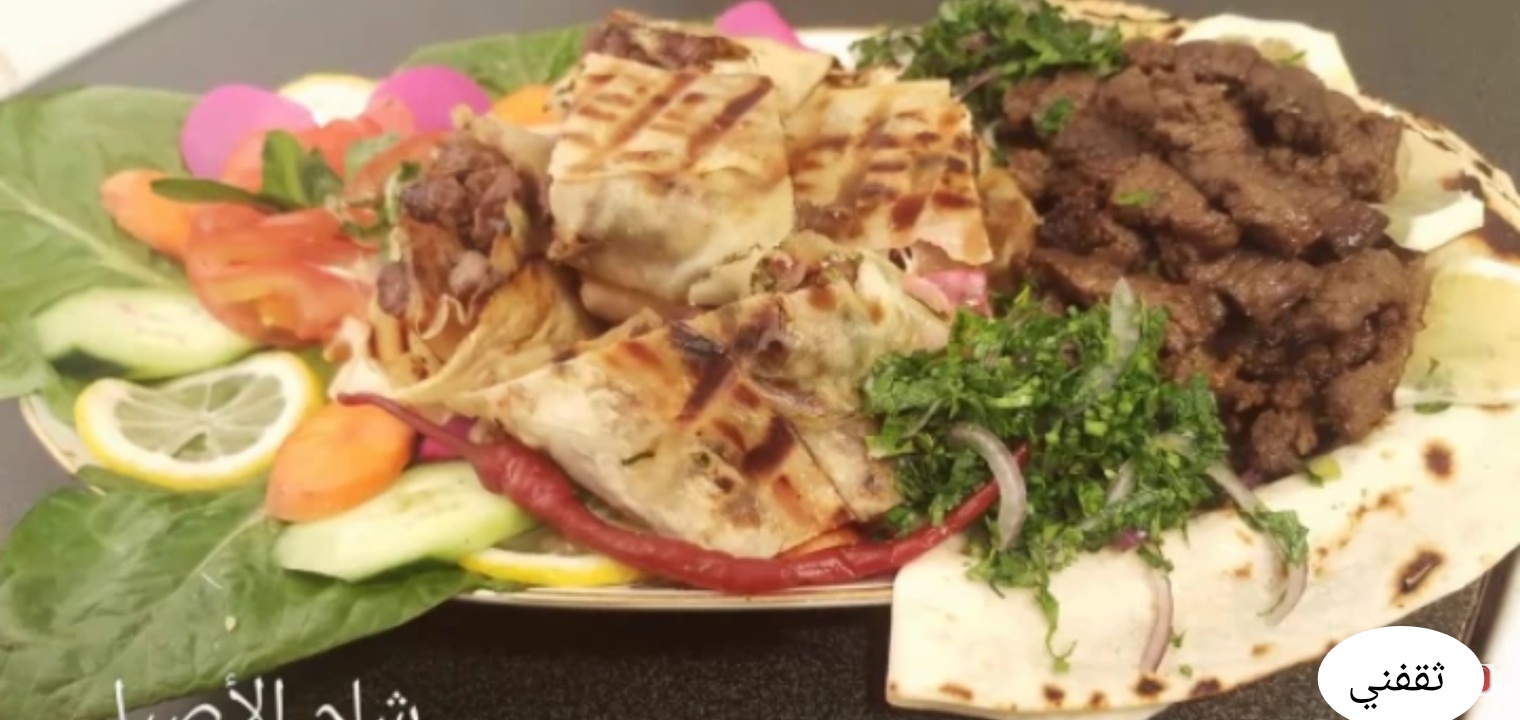 طريقة عمل شاورما اللحم السورية في البيت بأسرار تجعل الطعم خيالي 2022
