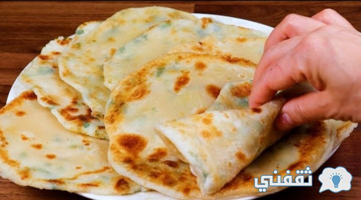 خبز بالبطاطس والجبن
