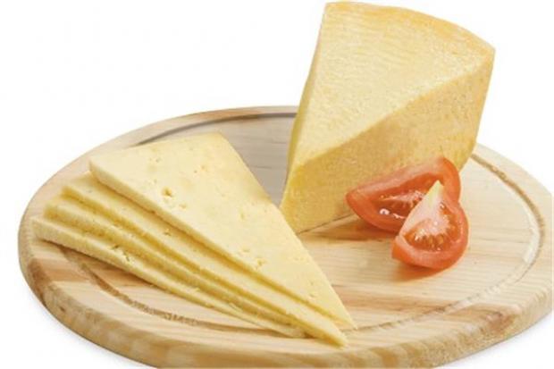 طريقة عمل الجبنة الرومي في البيت