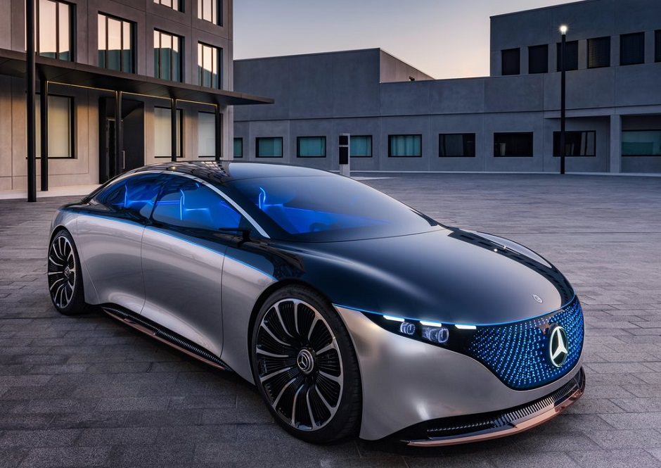 انطلاق جوهرة مرسيدس.. سيارة مرسيدس Mercedes EQS 2022 التي أشعلت المنافسة مع تسلا بمواصفاتها الخرافية