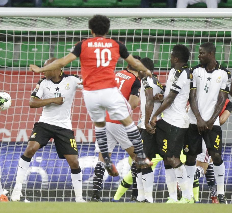 مفاجأة في تشكيل مباراة مصر ونيجيريا على كيروش وقائمة القنوات المجانية التي تبث مباراة مصر ونيجيريا.