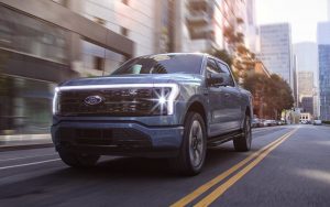 شاحنة لايتنينج F-150