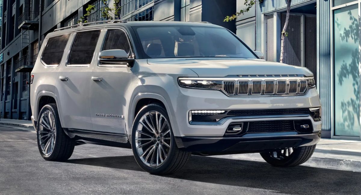 اطلاق وحش السيارات.. جيب جراند واجونير Jeep Grand Wagoneer 2022 سيارة SUV الفاخرة الانيقة بمواصفاتها الجبارة