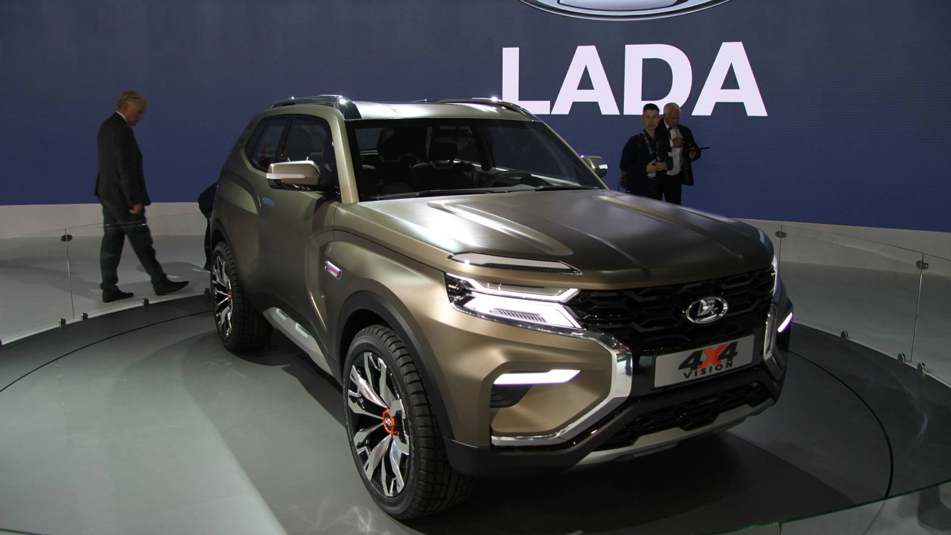 سيارة لادا نيفا lada niva 2022 الجديدة كلياً في الأسواق بمواصفات وأسعار تنافسية