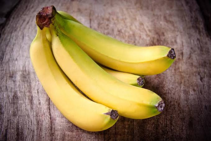 الأكلات التي يحذر من تناولها بجانب الموز 