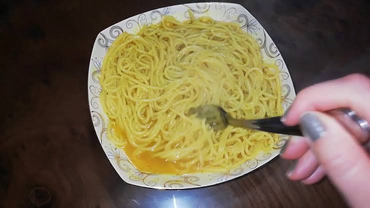 من إن نهرده ما فيش اندومى من برة تأني... طريقة عمل الاندومى فى البيت بنفس طعم الاندومي الجاهز تحفة