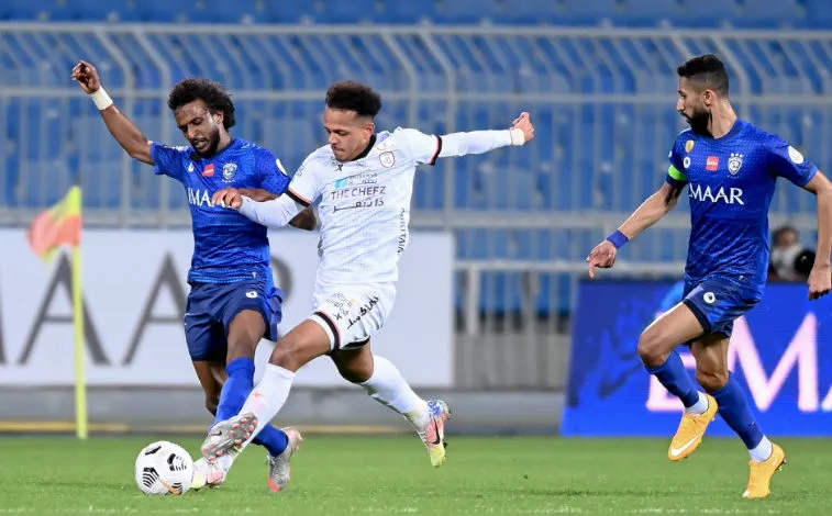 موعد مباراة الهلال والشباب